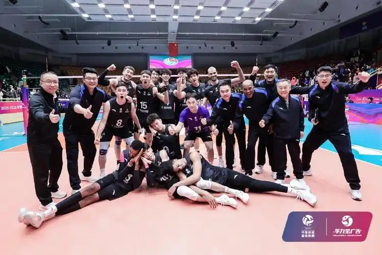 CBA联赛：广东东莞大益 VS 新疆伊力特